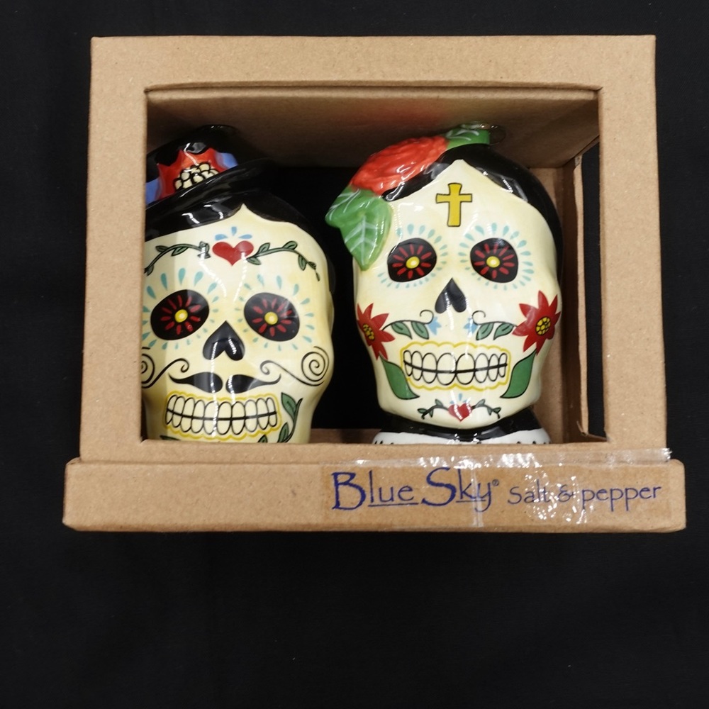 Day of the Dead Calavera Salt & Pepper shakers